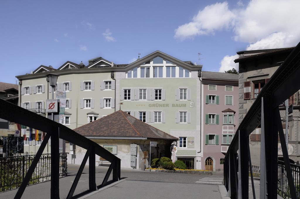Hotel Gruener Baum เบรสซาโนเน ภายนอก รูปภาพ