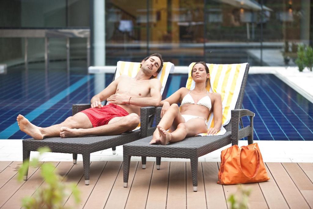 Hotel Gruener Baum เบรสซาโนเน ภายนอก รูปภาพ